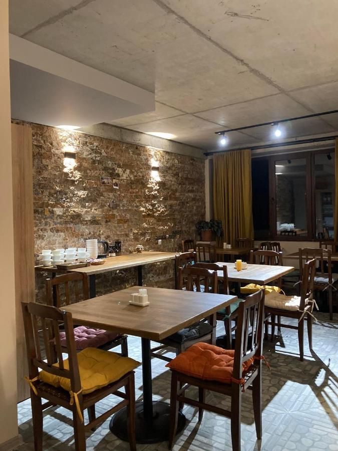 Guesthouse Relax In Kazbegi エクステリア 写真
